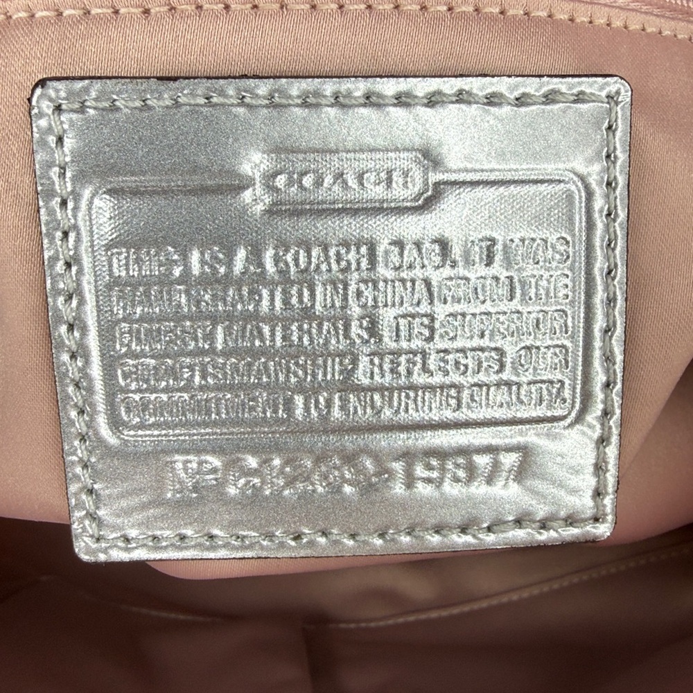 ๐ฅNWOT COACH - Poppy Ikat Signature C Multi/Silver Glam Tote Y2K - 45U088 - Picture 14 of 15